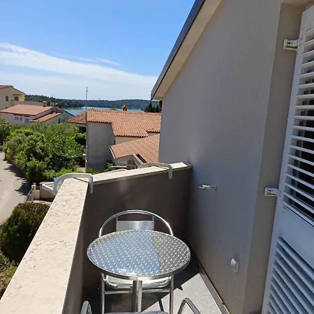 Apartman 15
